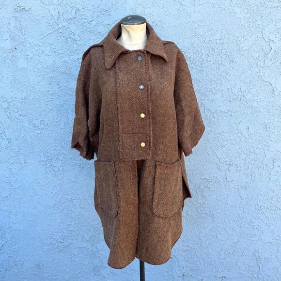 Vintage Wool Poncho Spanish Cape in Brown 1960s Bohemian Clothing Unisex - Picture 2 of 11